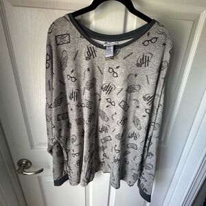 Warner Bros. Harry Potter Gray Tee